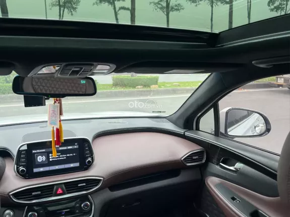 Hyundai Santa Fe 2.2 Dầu Cao cấp 2020 - SUV 7 chỗ mạnh mẽ, tiết kiệm nhiên liệu