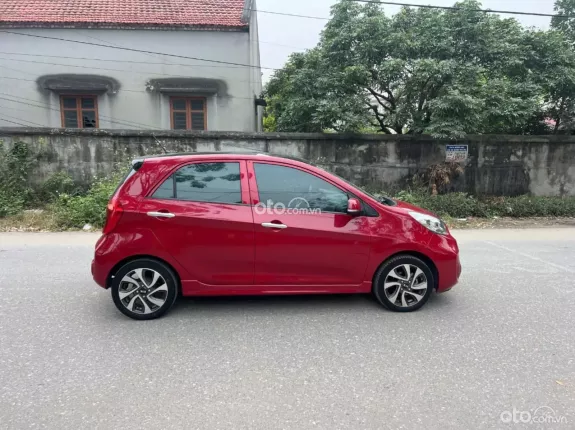 Kia Morning Si 1.25 AT 2017 - Đăng ký 2018 tư nhân một chủ từ mới. Xe đại chất, không lỗi nhỏ. Nội ngoại thất rất đẹp