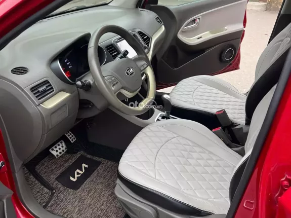 Kia Morning Si 1.25 AT 2017 - Đăng ký 2018 tư nhân một chủ từ mới. Xe đại chất, không lỗi nhỏ. Nội ngoại thất rất đẹp