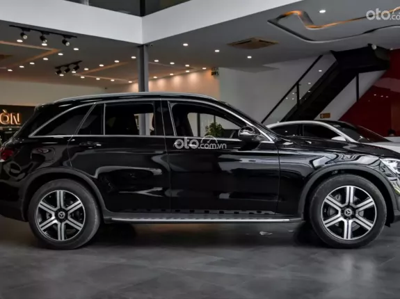Mercedes-Benz GLC 200 4Matic 2021 - XE HOT CÓ SẴN GIAO NGAY!!