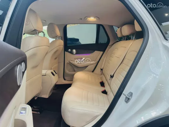 Mercedes-Benz GLC 200 4Matic 2021 - Hỗ trợ NH, giao xe, test hãng toàn quốc