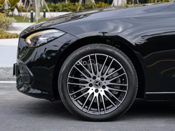 Mercedes-Benz C200 Avantgarde Plus 2022 - XE HOT CÓ SẴN GIAO NGAY!!