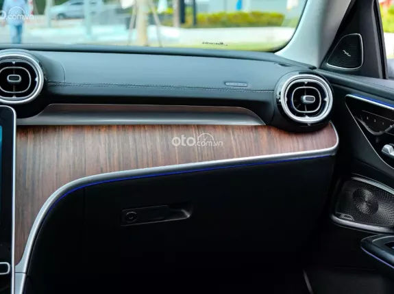 Mercedes-Benz C200 Avantgarde Plus 2022 - XE HOT CÓ SẴN GIAO NGAY!!