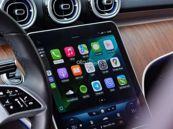 Mercedes-Benz C200 Avantgarde Plus 2022 - XE HOT CÓ SẴN GIAO NGAY!!