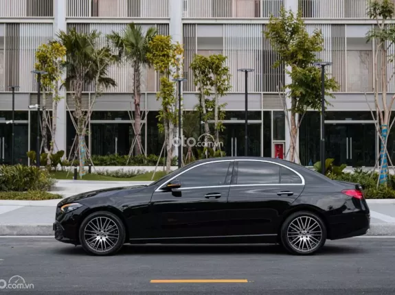Mercedes-Benz C200 Avantgarde Plus 2022 - XE HOT CÓ SẴN GIAO NGAY!!