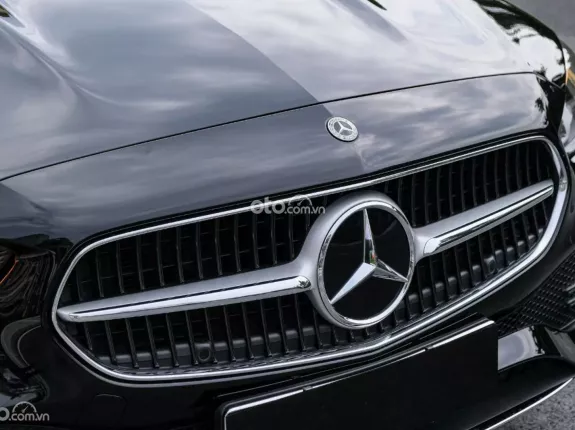 Mercedes-Benz C200 Avantgarde Plus 2022 - XE HOT CÓ SẴN GIAO NGAY!!