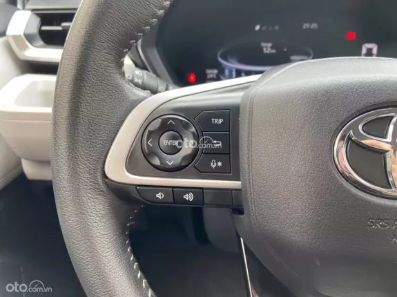 Toyota Veloz Cross 1.5 CVT 2022 - Một chủ từ đầu ko dịch vụ