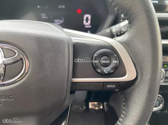 Toyota Veloz Cross 1.5 CVT 2022 - Một chủ từ đầu ko dịch vụ