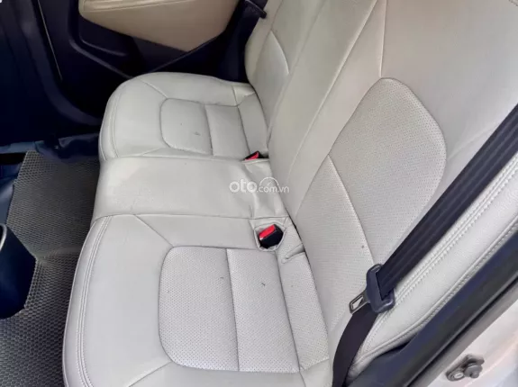 Kia Rio 1.4 AT 2015 - Xe nhập đẹp