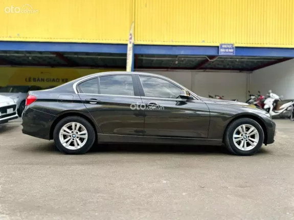 BMW 320i Executive 2016 - Nhâp Đức