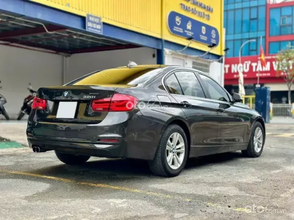 BMW 320i Executive 2016 - Nhâp Đức