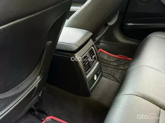 BMW 320i Executive 2016 - Nhâp Đức