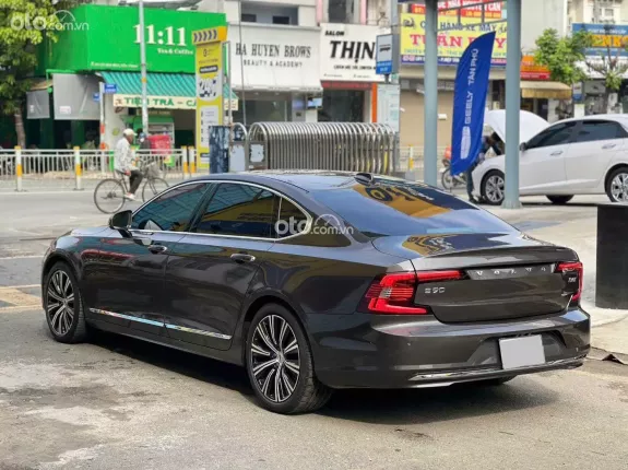Volvo S90 Ultimate AWD 2022 - Sang trọng và an toàn hàng đầu với phiên bản LWB