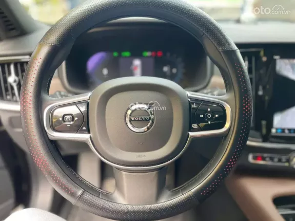 Volvo S90 Ultimate AWD 2022 - Sang trọng và an toàn hàng đầu với phiên bản LWB