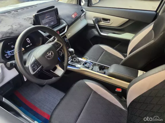 Toyota Veloz 2023 - Êm mượt tiết kiệm