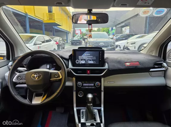 Toyota Veloz 2023 - Êm mượt tiết kiệm