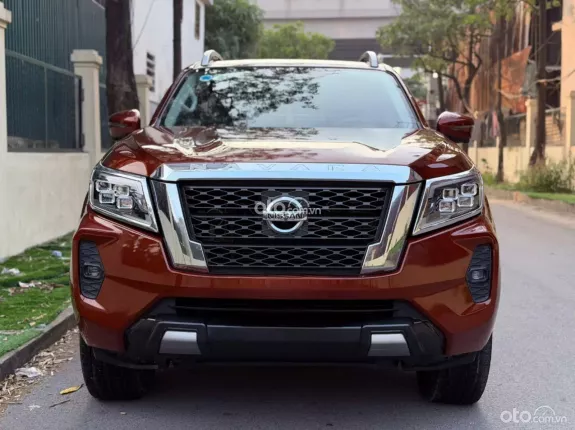 Nissan Navara 4WD Cao Cấp 2021 - Fom mới 2022