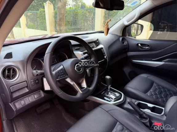 Nissan Navara 4WD Cao Cấp 2021 - Fom mới 2022