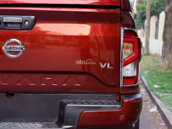 Nissan Navara 4WD Cao Cấp 2021 - Fom mới 2022
