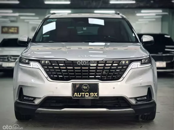 Kia Carnival 2.2D Signature 2022 - MPV cao cấp với động cơ dầu mạnh mẽ