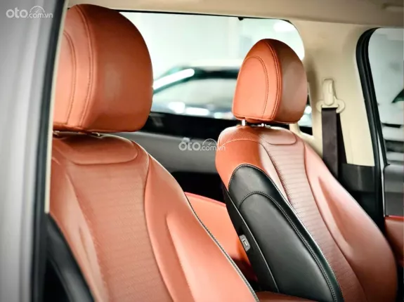 Kia Carnival 2.2D Signature 2022 - MPV cao cấp với động cơ dầu mạnh mẽ