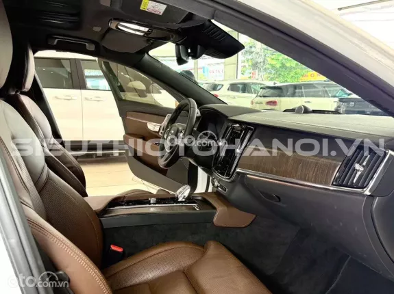 Volvo S90 Inscription 2022 - Xe zin nguyên bản theo hãng