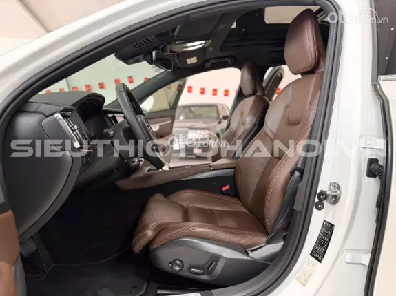 Volvo S90 Inscription 2022 - Xe zin nguyên bản theo hãng
