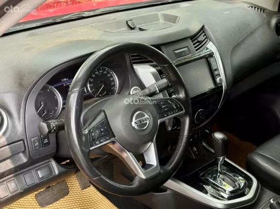 Nissan Navara NP300 VL 4x4 AT 2021 - Bán tải 2 cầu mạnh mẽ, giá cực tốt
