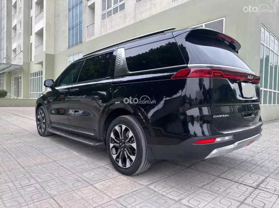 Kia Carnival 3.5G Signature 2022 - Cần bán Kia Carnival 3.5G Signature sx 2022 -Xe đẹp xuất sắc