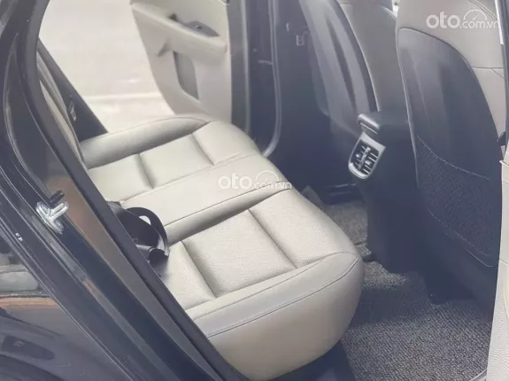 Kia Cerato 1.6 AT Deluxe 2020 - Biển Hà Nội phố