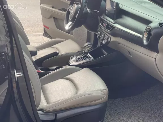 Kia Cerato 1.6 AT Deluxe 2020 - Biển Hà Nội phố