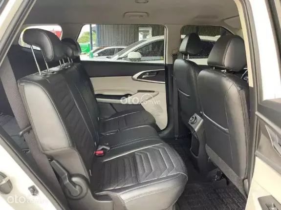 Kia Carens 1.5G Luxury 2023 - 7 chỗ bền lành