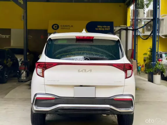 Kia Carens 1.5G Luxury 2023 - 7 chỗ bền lành