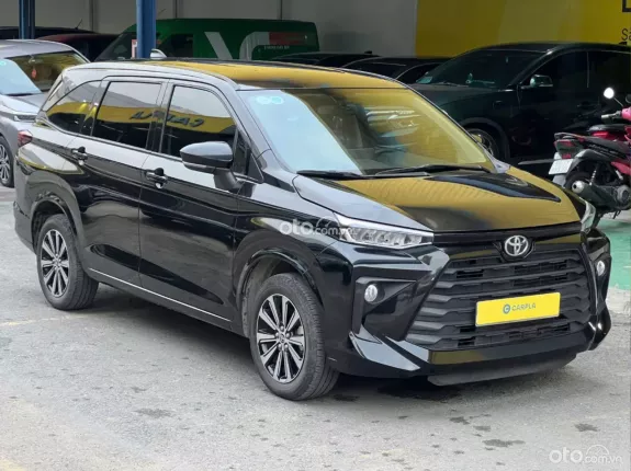 Toyota Avanza Premio 1.5 CVT 2024 - Xe đẹp, chạy ít