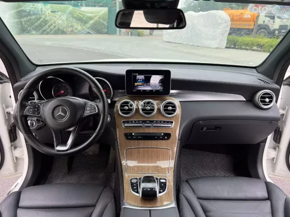 Mercedes-Benz GLC 250 4Matic 2018 - Biển Hà Nội