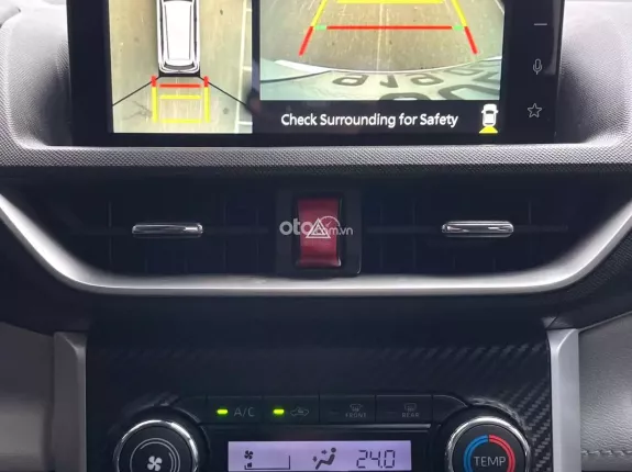 Toyota Veloz Cross CVT Top 2024 - BH chính hãng Toyota Sure