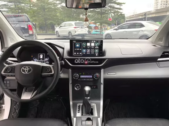 Toyota Veloz Cross CVT Top 2024 - BH chính hãng Toyota Sure