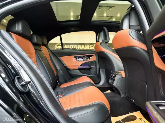 Mercedes-Benz GLC 300 4Matic 2022 - Xe 1 chủ, pháp lý rõ ràng, giá tốt