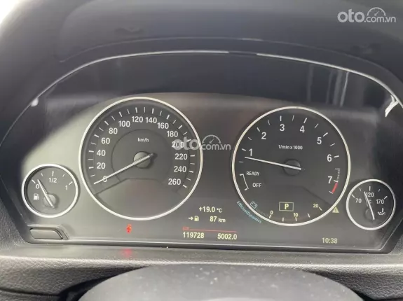 BMW 328i GT 2015 - BMW 328i GT 2015