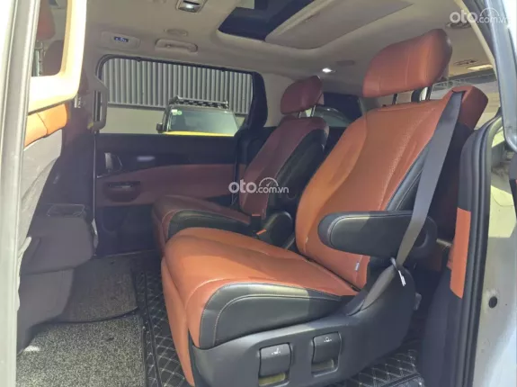 Kia Carnival 2.2D Signature 2022 - CAO CẤP NHẤT