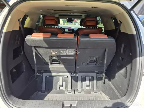 Kia Carnival 2.2D Signature 2022 - CAO CẤP NHẤT