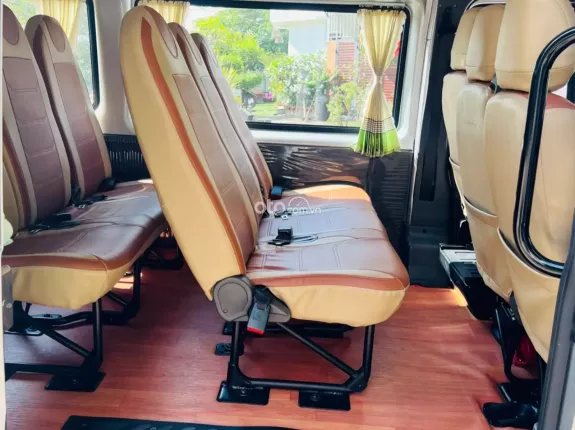 Ford Transit Tiêu chuẩn 2023 - Xe 1 chủ chạy 7v km Sơn rin lốp rin