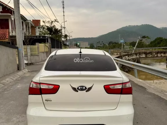 Kia Rio 1.4 AT 2016 - Xe nhập Hàn zin cả xe