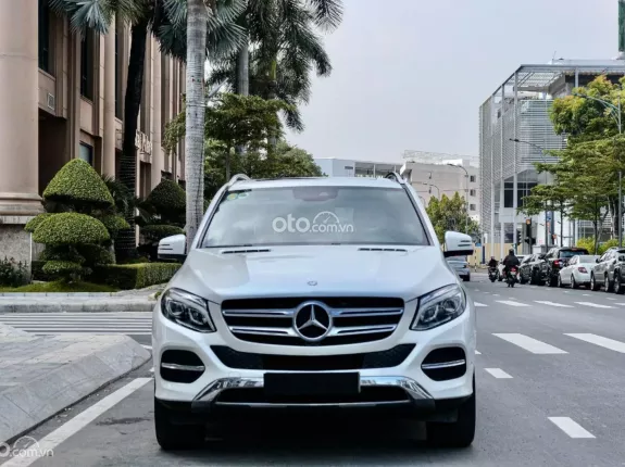 Mercedes-Benz GLE 400 2016 - Full lịch sử bảo dưỡng