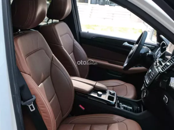 Mercedes-Benz GLE 400 2016 - Full lịch sử bảo dưỡng