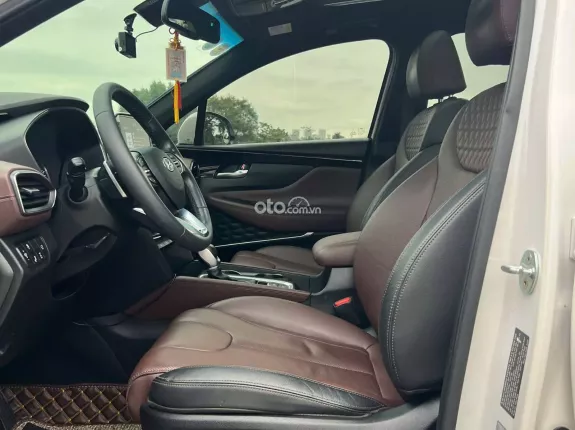 Hyundai Santa Fe 2.2 Dầu Cao cấp 2020 - Xe dầu mạnh mẽ, tiết kiệm nhiên liệu