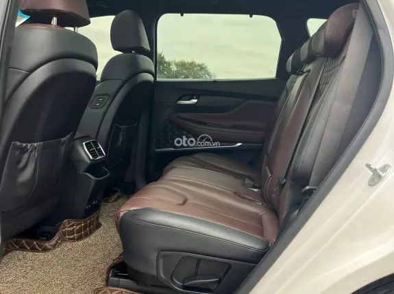 Hyundai Santa Fe 2.2 Dầu Cao cấp 2020 - Xe dầu mạnh mẽ, tiết kiệm nhiên liệu