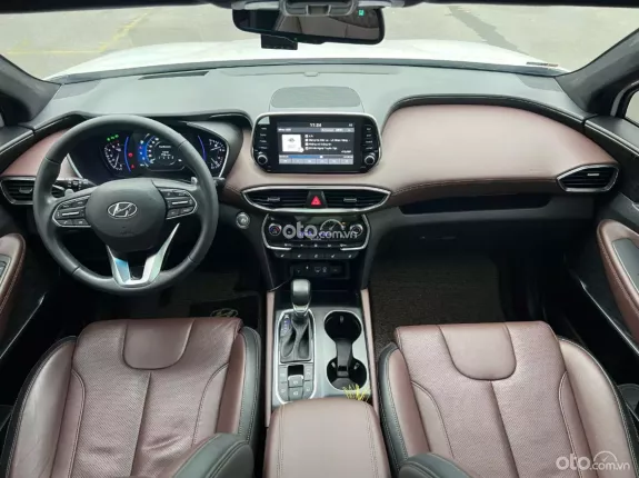 Hyundai Santa Fe 2.2 Dầu Cao cấp 2020 - Xe dầu mạnh mẽ, tiết kiệm nhiên liệu