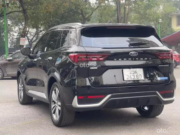 Ford Territory Titanium X 2025 - Không khác xe mới