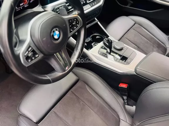 BMW 320i M Sport 2022 - Tiết kiệm ngay 500tr, bank 70%